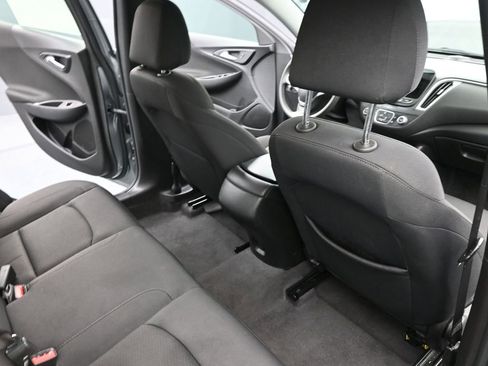 Used 2024 Chevrolet Malibu LS image 11