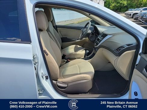 Used 2014 Hyundai Accent GLS FWD image 16