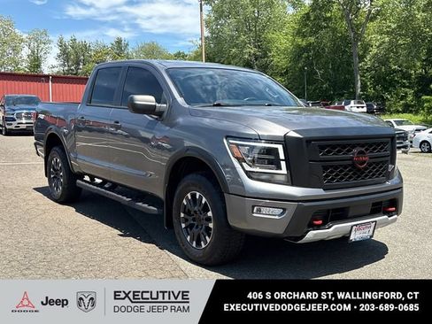 Used 2023 Nissan Titan PRO-4X w/ Off Road Protection Package AWD/4WD image 5