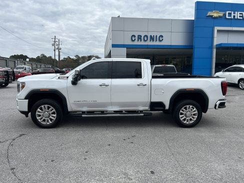Used 2022 GMC Sierra 2500 Denali w/ Denali Ultimate Package image 2