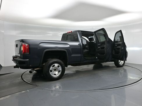 Used 2018 GMC Sierra 1500 Denali image 6