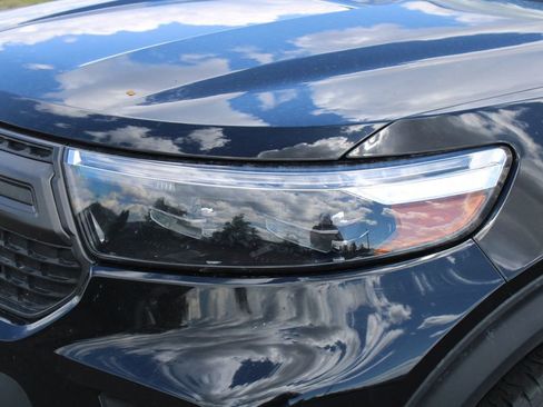 Used 2023 Ford Explorer Timberline w/ Timberline Technology Package AWD/4WD image 9