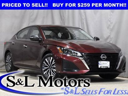 Used 2024 Nissan Altima 2.5 SV