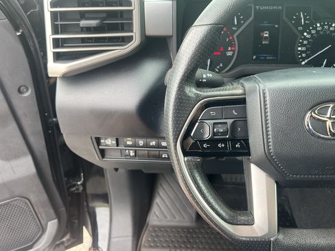 Used 2023 Toyota Tundra SR5 w/ SR5 Convenience Package AWD/4WD image 29