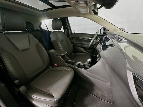 Used 2023 Buick Encore GX Select w/ Experience Buick Package FWD image 31