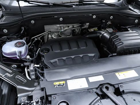 New 2026 Volkswagen Atlas SE image 28