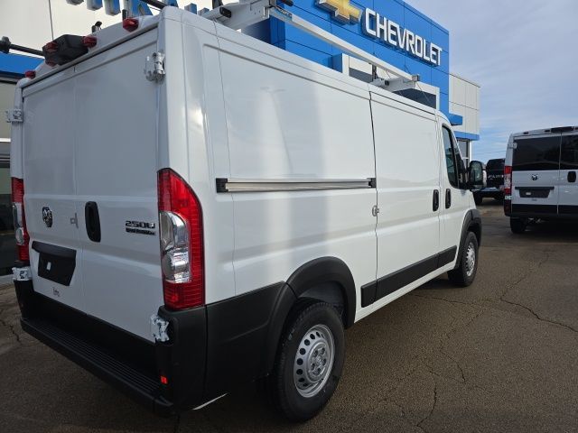 Used 2025 RAM ProMaster 2500 w/ Safety Group FWD image 5