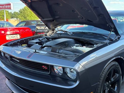 Used 2013 Dodge Challenger R/T Plus RWD image 38