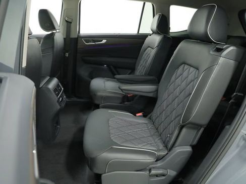 New 2026 Volkswagen Atlas SEL Premium R-Line AWD/4WD image 37