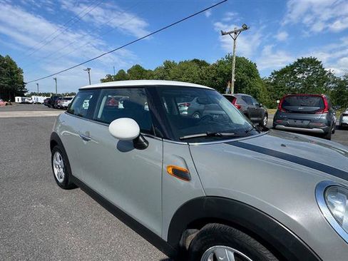 Used 2014 MINI Cooper 2-Door Hardtop FWD image 22