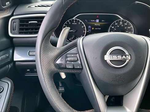 Used 2023 Nissan Maxima SR w/ Sport Mat Group FWD image 28