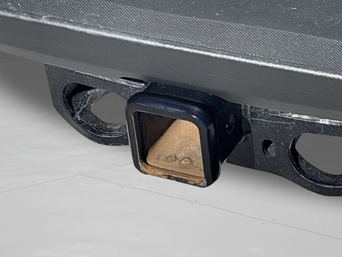 Used 2024 Ford F250 Lariat w/ Sport Appearance Package image 10