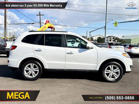Used 2011 Hyundai Santa Fe Limited FWD image 13