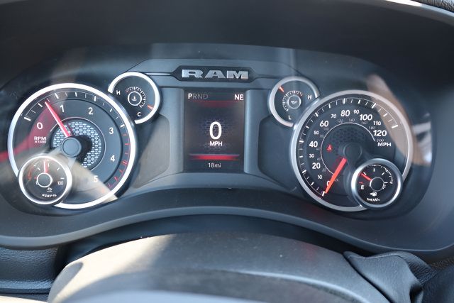 New 2027 RAM 3500 Tradesman AWD/4WD image 13