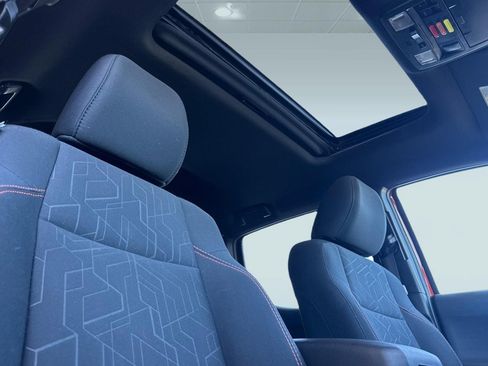 Certified 2017 Toyota Tacoma TRD Sport RWD image 16