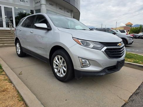 Used 2020 Chevrolet Equinox LT AWD/4WD image 3