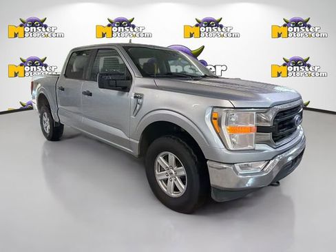 Used 2022 Ford F150 XLT w/ Trailer Tow Package AWD/4WD image 3