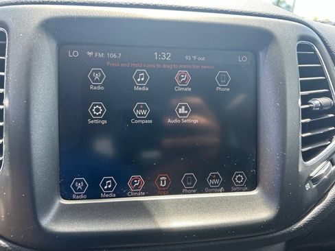 Used 2021 Jeep Compass Trailhawk AWD/4WD image 12