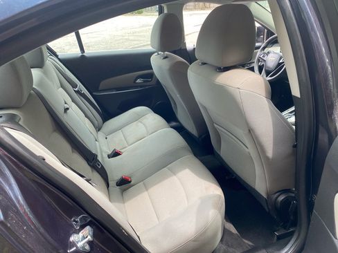 Used 2016 Chevrolet Cruze LT FWD image 20