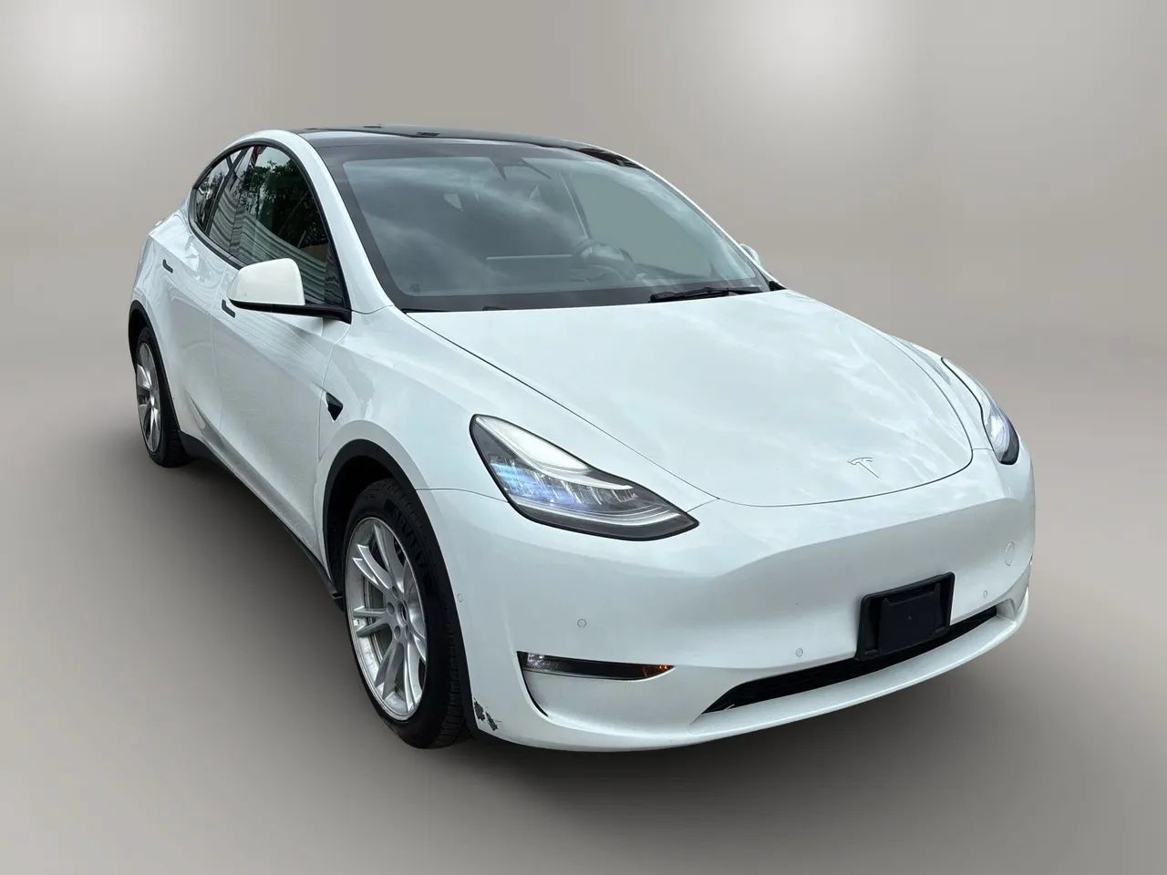 Used 2021 Tesla Model Y Long Range AWD/4WD image 2