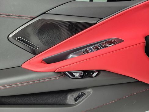 Used 2023 Chevrolet Corvette Stingray Preferred Conv w/ Z51 Performance Package RWD image 11