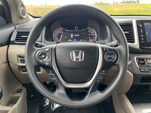 Used 2016 Honda Pilot EX image 19