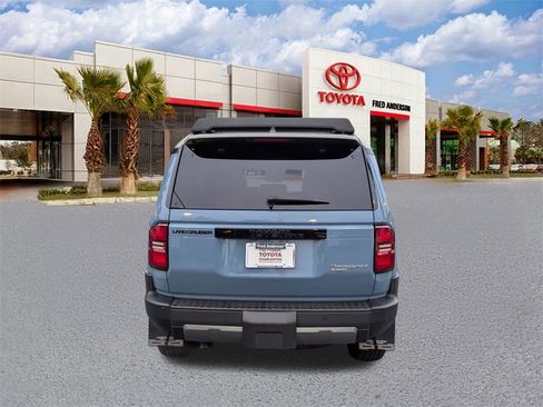 Used 2024 Toyota Land Cruiser image 6