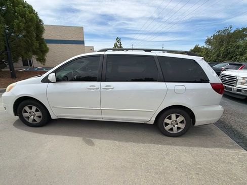 Used 2004 Toyota Sienna XLE FWD image 6