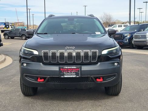 Used 2019 Jeep Cherokee Trailhawk w/ Cold Weather Group image 9