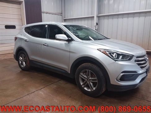 Used 2018 Hyundai Santa Fe Sport image 3