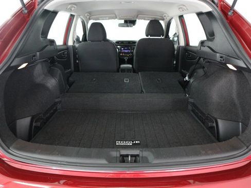Used 2020 Nissan Rogue Sport S FWD image 30