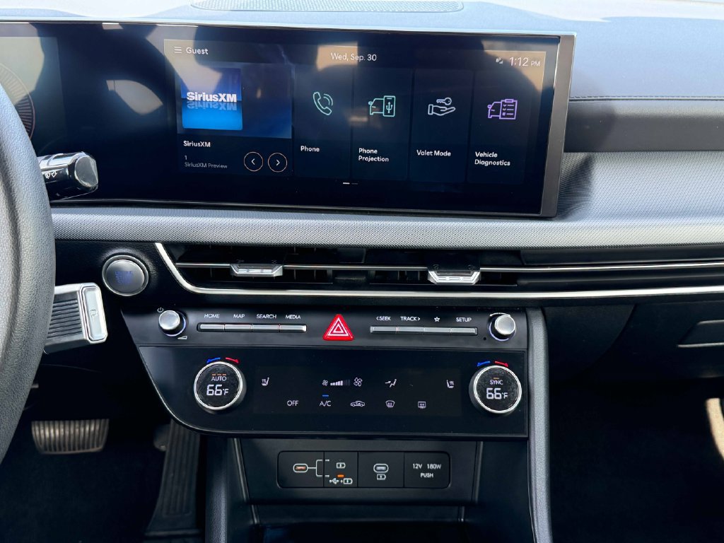 Used 2025 Hyundai Sonata SEL FWD image 31
