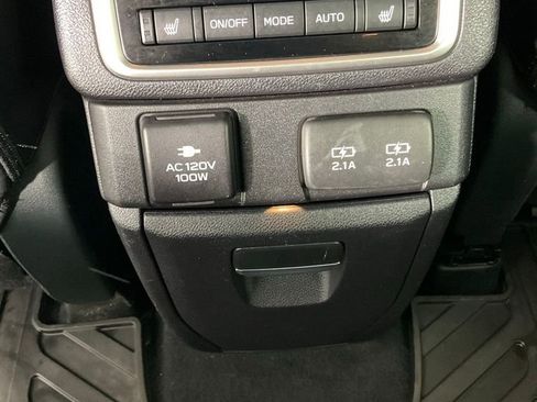 Used 2022 Subaru Ascent Touring image 24