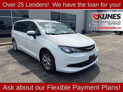 Used 2018 Chrysler Pacifica Touring w/ Tire & Wheel Group