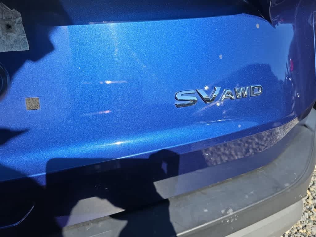 Used 2023 Nissan Rogue SV AWD/4WD image 9