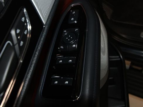 Used 2024 Lincoln Navigator L Reserve AWD/4WD image 6