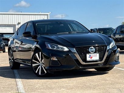 Used 2021 Nissan Altima 2.5 SR