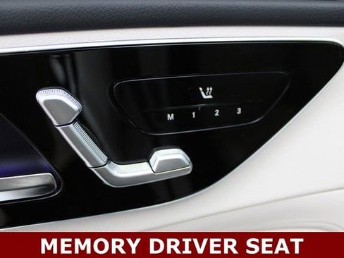New 2025 Mercedes-Benz C 300 4MATIC Sedan image 13