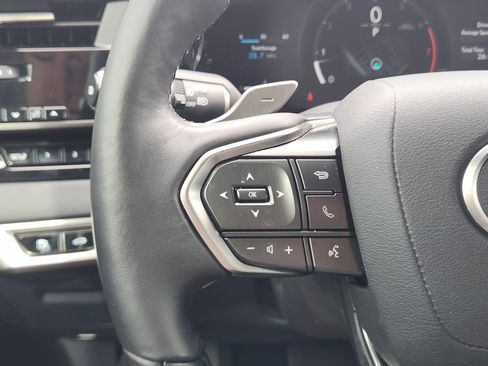 Used 2025 Lexus RX 350 Premium w/ Accessory Package (Z1) image 33