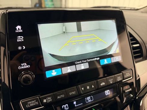 Used 2023 Honda Odyssey Touring image 13
