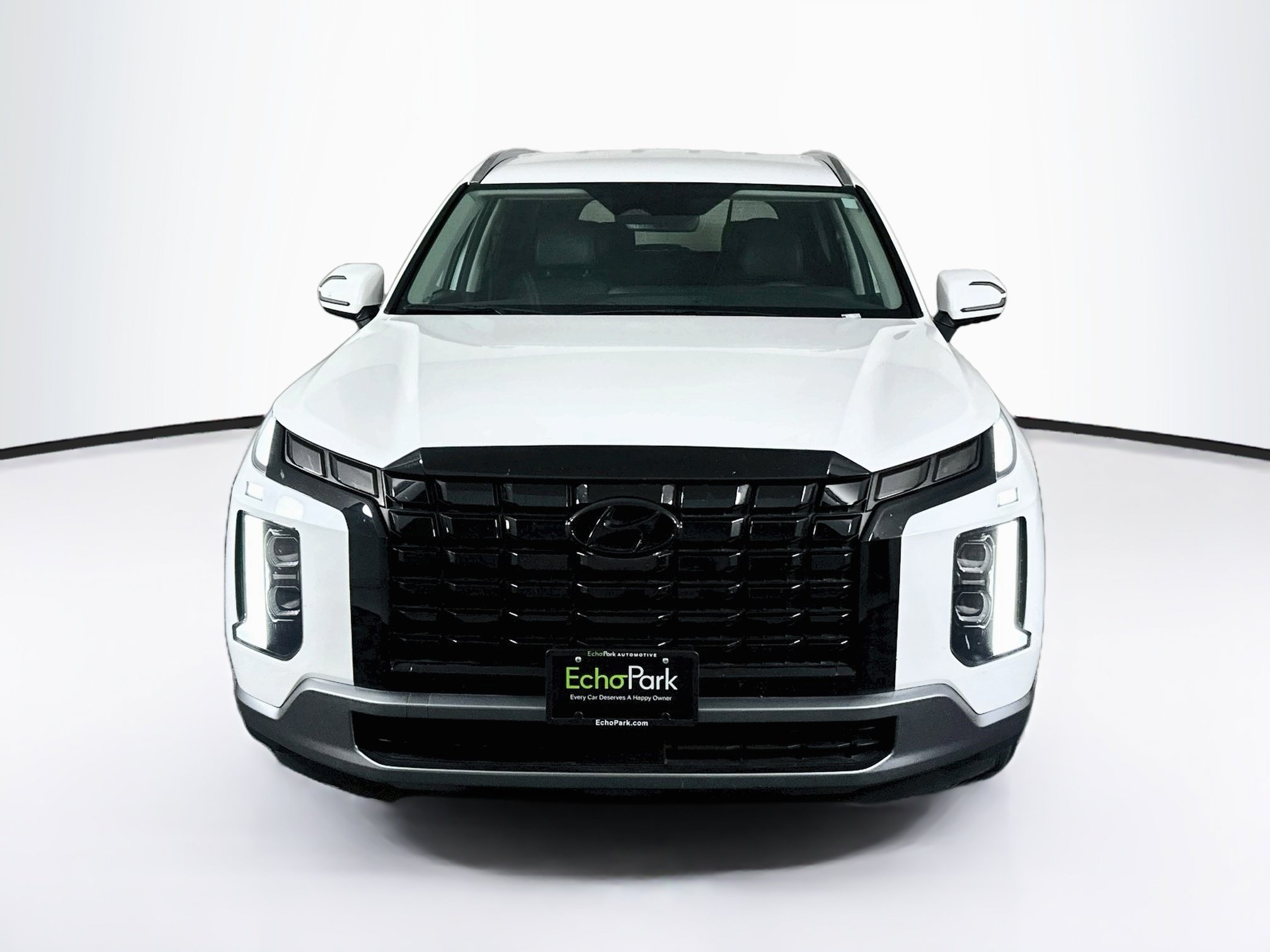 Used 2025 Hyundai Palisade SEL FWD image 2