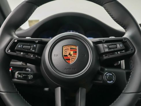 Used 2026 Porsche Macan Turbo AWD/4WD image 27