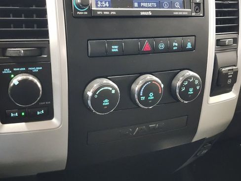 Used 2011 RAM 2500 Power Wagon w/ Luxury Group image 28