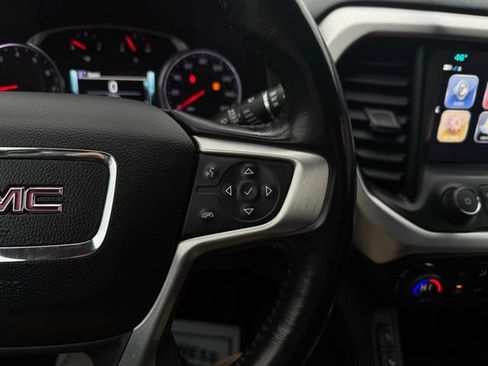 Used 2019 GMC Acadia SLT image 31