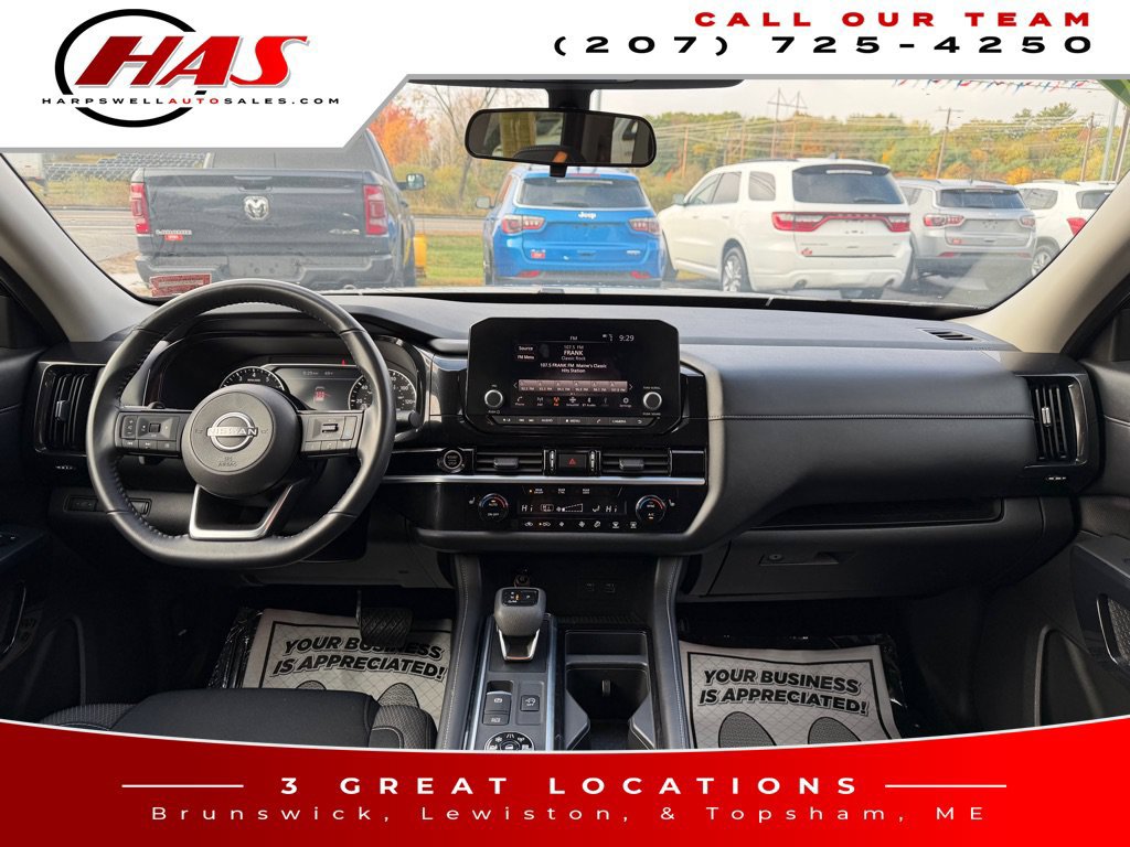 Used 2023 Nissan Pathfinder SV w/ Cargo Package AWD/4WD image 34