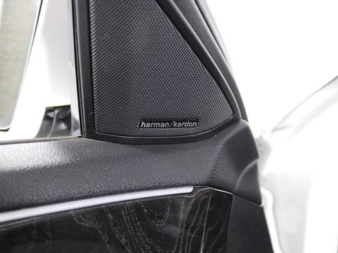 Used 2013 Mercedes-Benz E 350 Sedan image 12