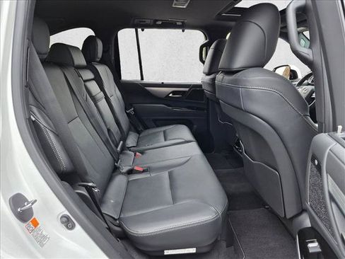 Used 2026 Lexus LX 600 F Sport AWD/4WD image 20