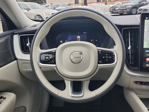 New 2026 Volvo XC60 B5 Ultra w/ Protection Package Premier image 28