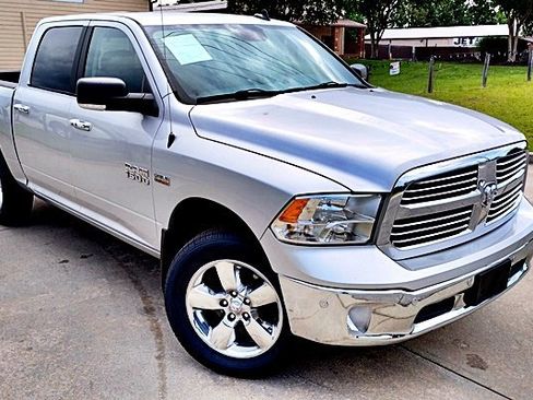 Used 2018 RAM 1500 Big Horn image 4