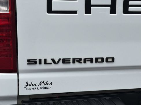 Used 2024 Chevrolet Silverado 2500 Custom w/ Custom Convenience Package AWD/4WD image 34